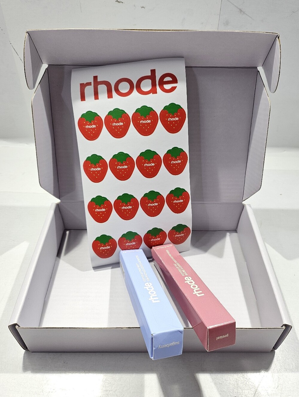 RHODE PEPTIDE LIP TINT LIMITED EDITION PRETZEL/LIP TREATMENT BALM SUGARBERRY